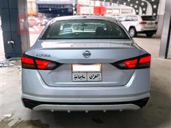 نيسان ألتيما